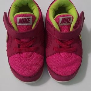 Toddler Girls Nike Sneakers